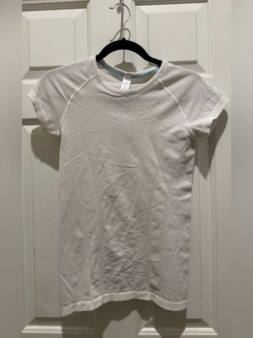 Ivivva by lululemon girls athletic shirt size 14